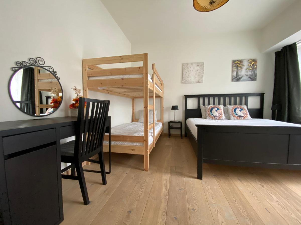 Brial Apartment 2 Bedrooms, アントウェルペン エクステリア 写真