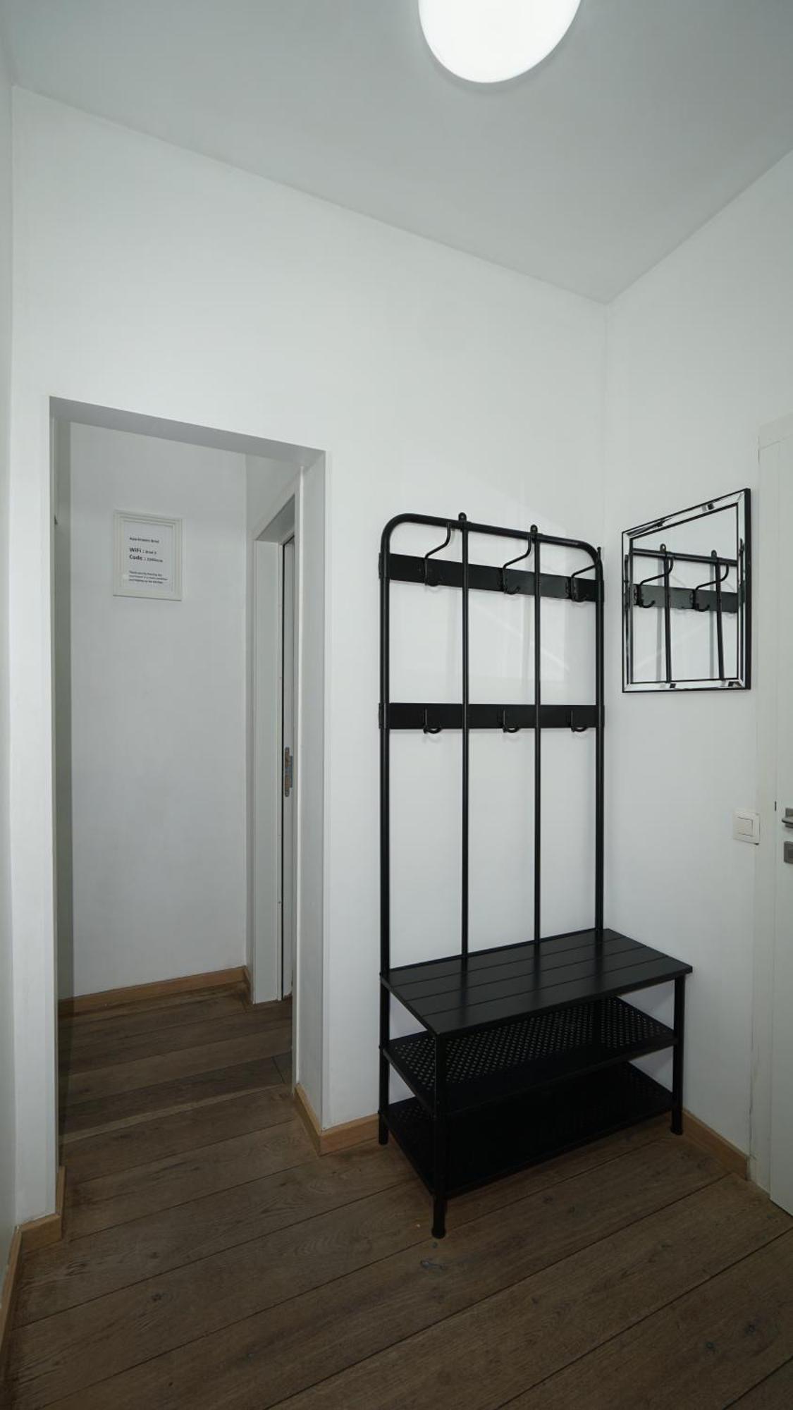Brial Apartment 2 Bedrooms, アントウェルペン エクステリア 写真