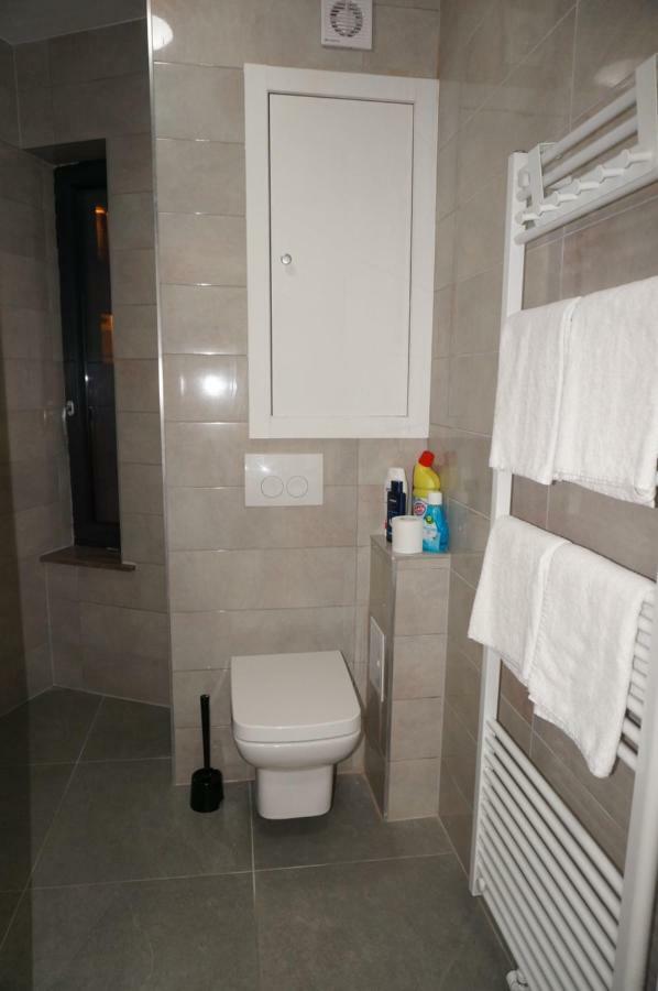Brial Apartment 2 Bedrooms, アントウェルペン エクステリア 写真