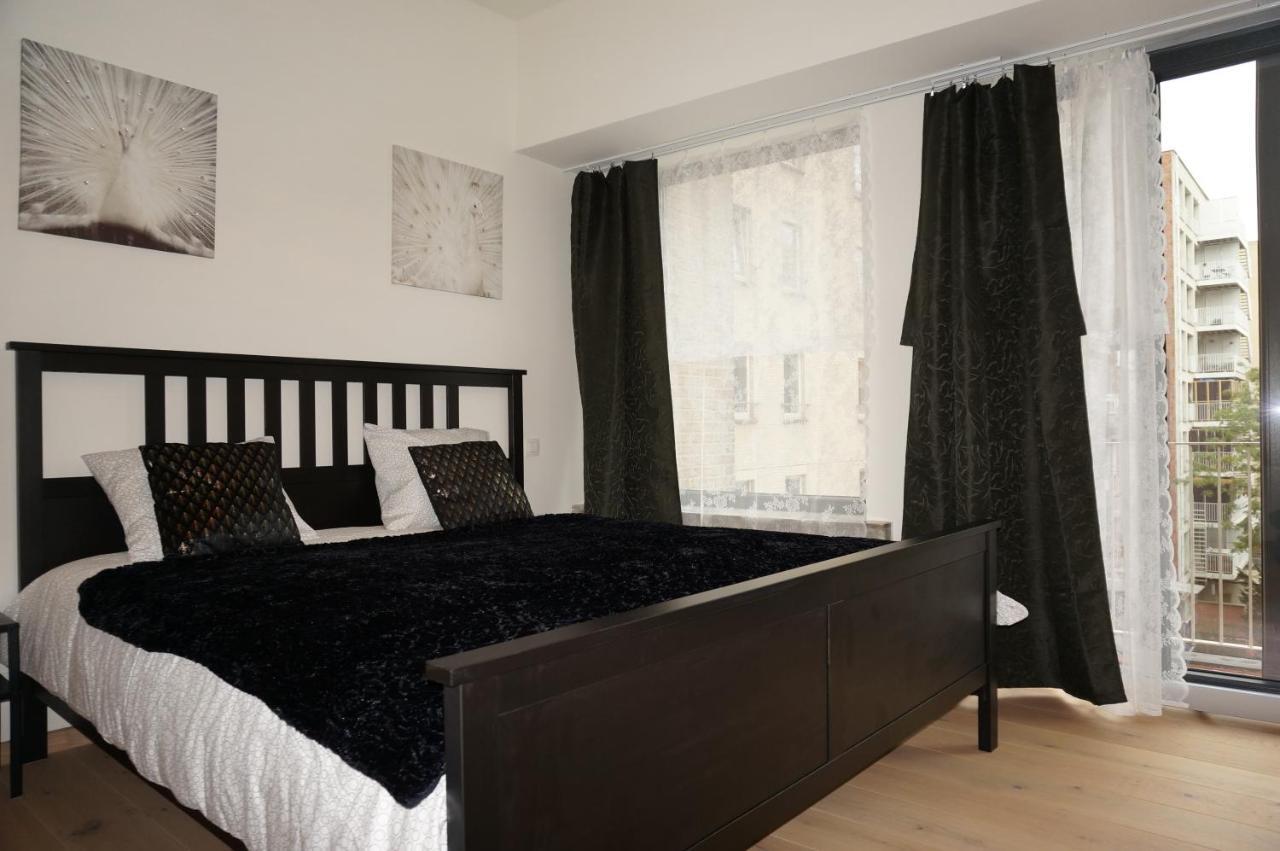 Brial Apartment 2 Bedrooms, アントウェルペン エクステリア 写真