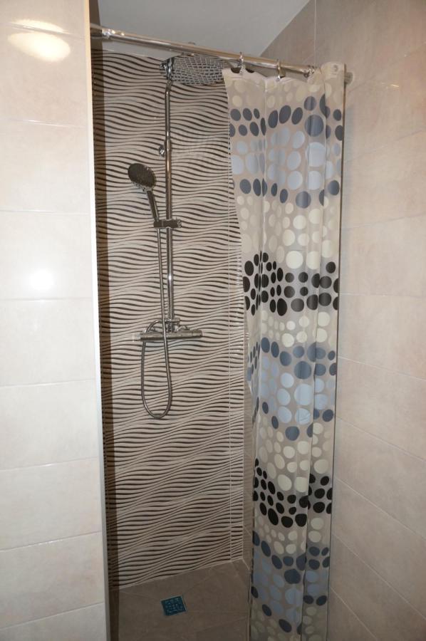 Brial Apartment 2 Bedrooms, アントウェルペン エクステリア 写真